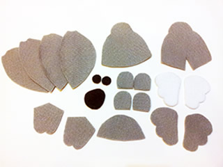 DULLHOUSE關於手作小物的網站，手作娃娃作法解析：無尾熊所需要的版型圖片