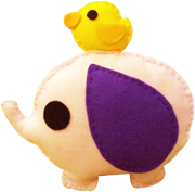 DULLHOUSE手作娃娃網站，大象與小鴨娃娃完成品欣賞圖