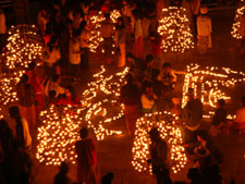 kyaikhtiyo pagoda festival photo 3