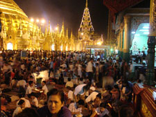 shwedagon pagoda photo 1